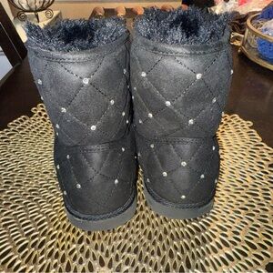 JUICY COUTURE JC-Kingle Studded Faux Fur Lined Black Winter Boots Women's